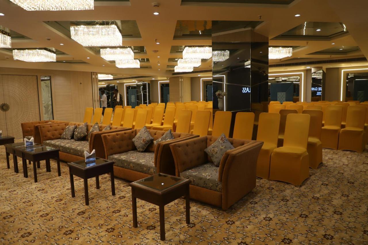 The Royal Class Hotel Gwalior Eksteriør bilde