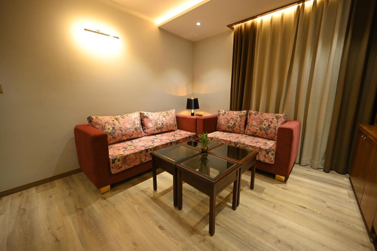 The Royal Class Hotel Gwalior Eksteriør bilde