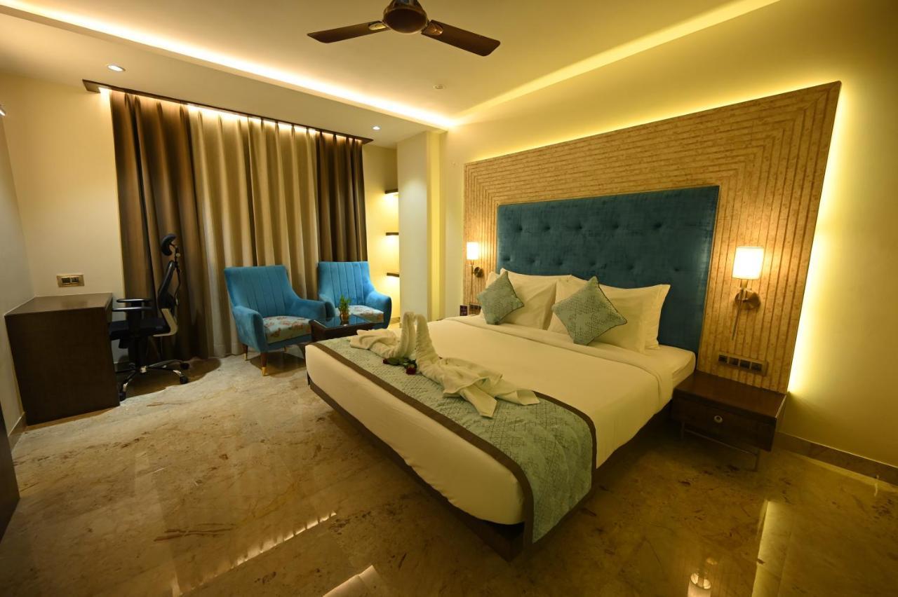 The Royal Class Hotel Gwalior Eksteriør bilde
