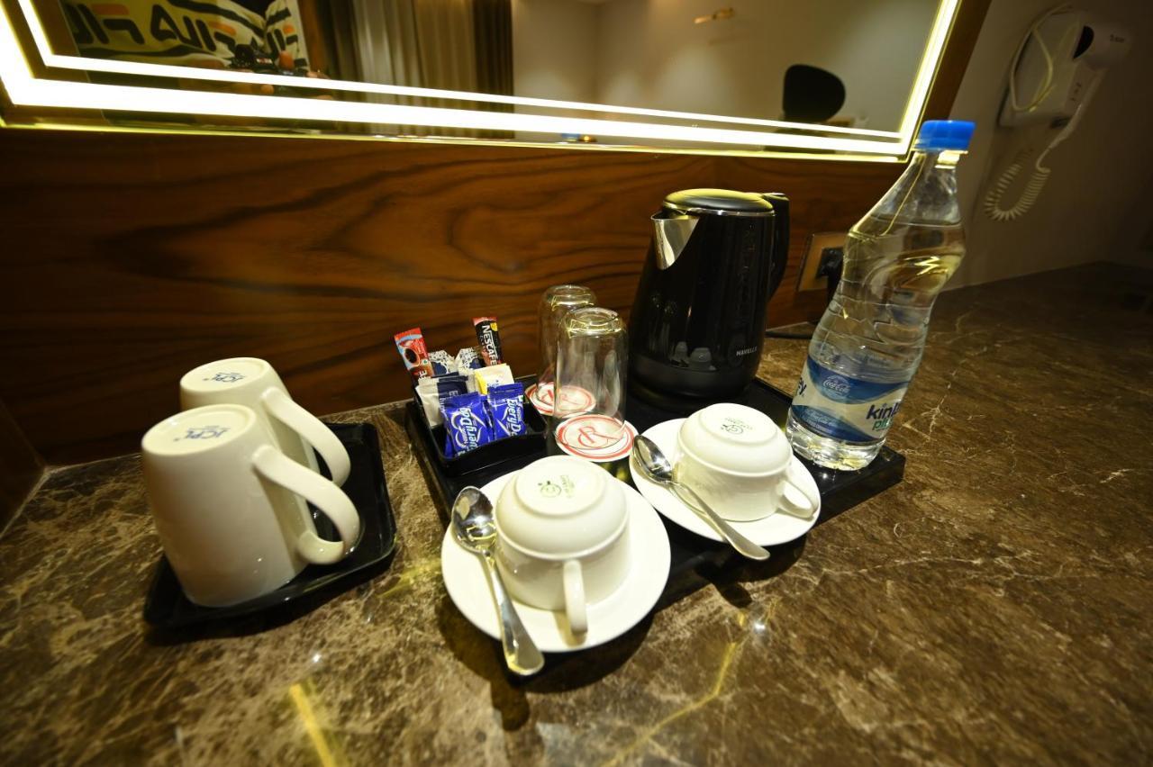 The Royal Class Hotel Gwalior Eksteriør bilde
