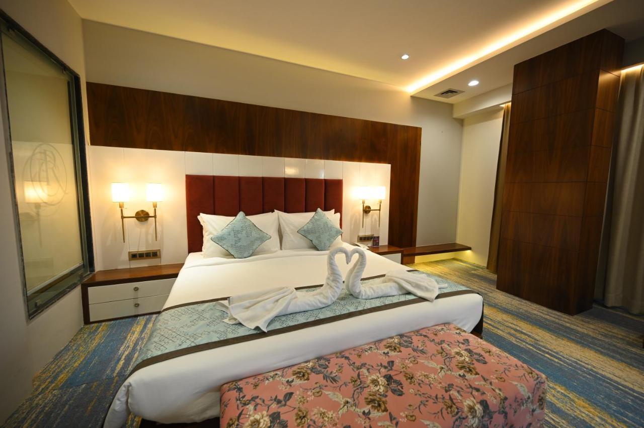 The Royal Class Hotel Gwalior Eksteriør bilde