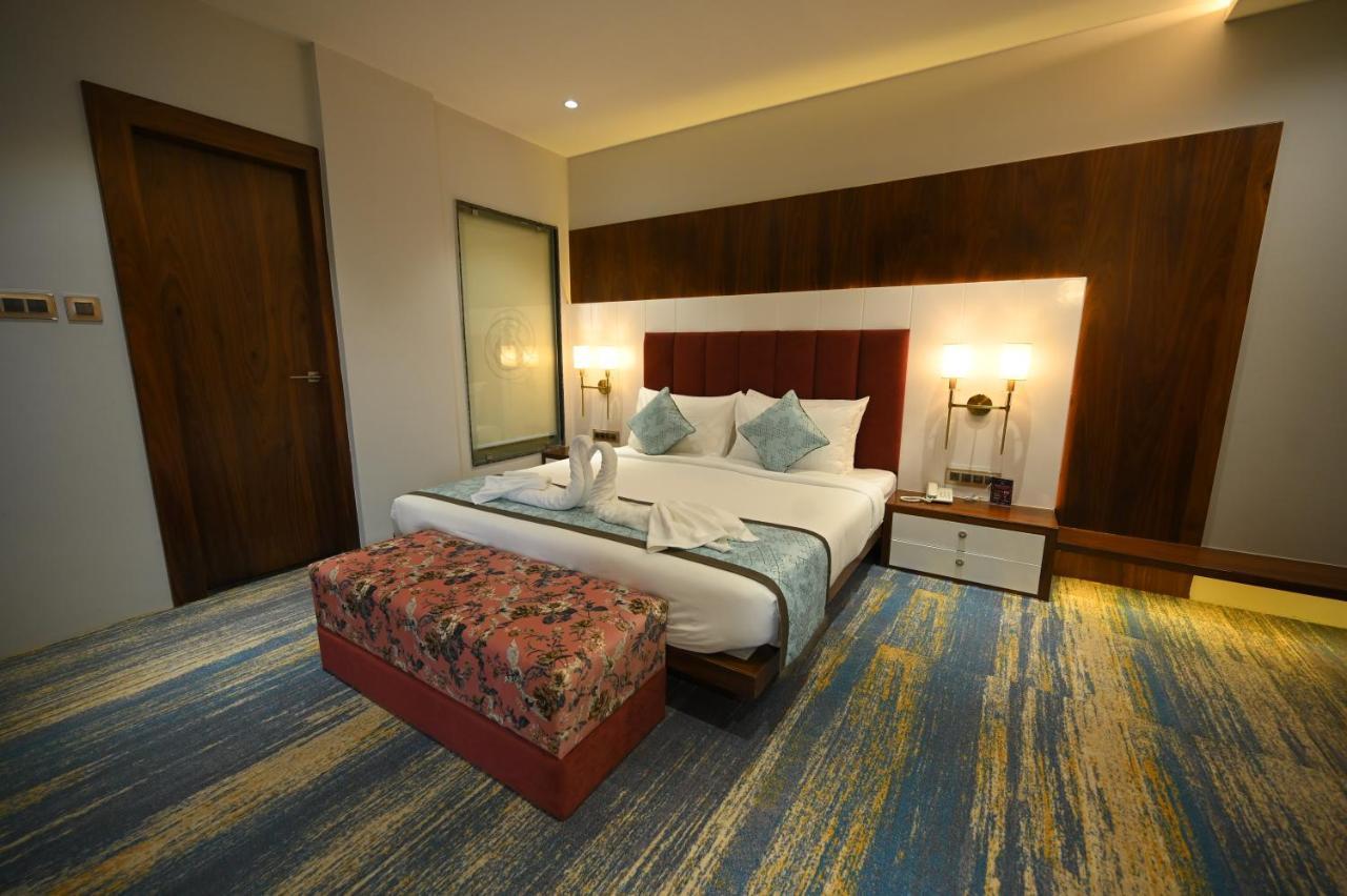 The Royal Class Hotel Gwalior Eksteriør bilde